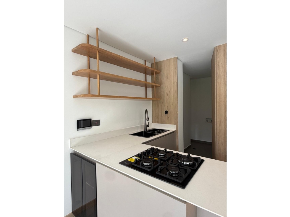 SE ARRIENDA APARTAMENTO EN LA CASTELLANA MEDELLIN — foto 5