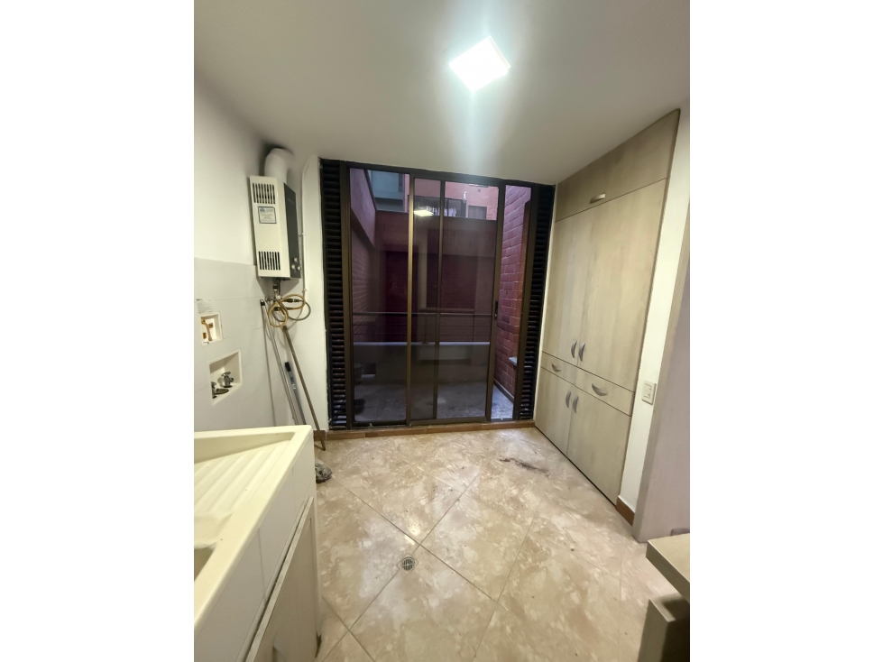 SE VENDE APARTAMENTO LAURELES SANTA TERESITA — foto 5
