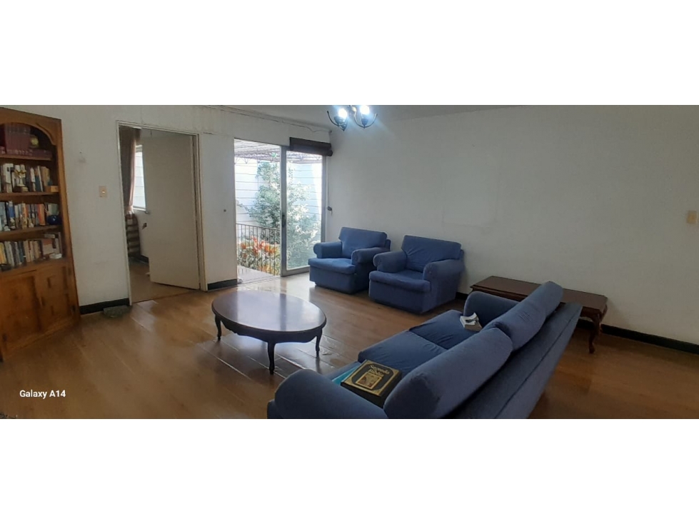 SE VENDE CASA LOTE EN LAURELES MEDELLIN — foto 3