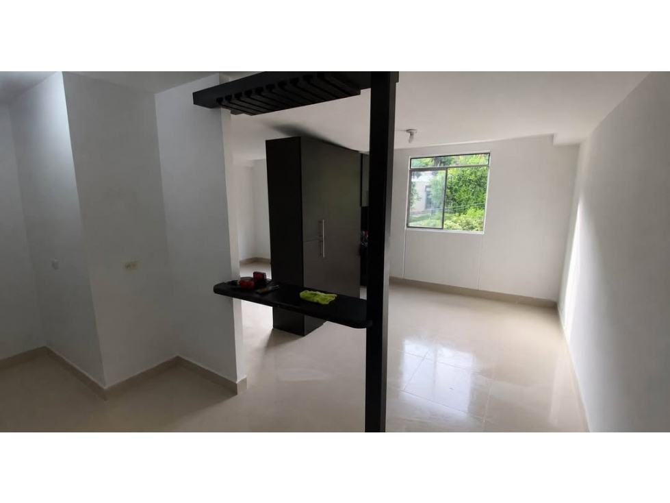 SE VENDE APARTAESTUDIO EN CALAZANS — foto 3
