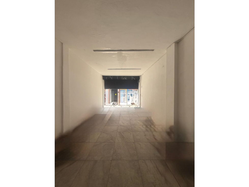 BODEGA EN ARRIENDO EN LA AMERICA - 1