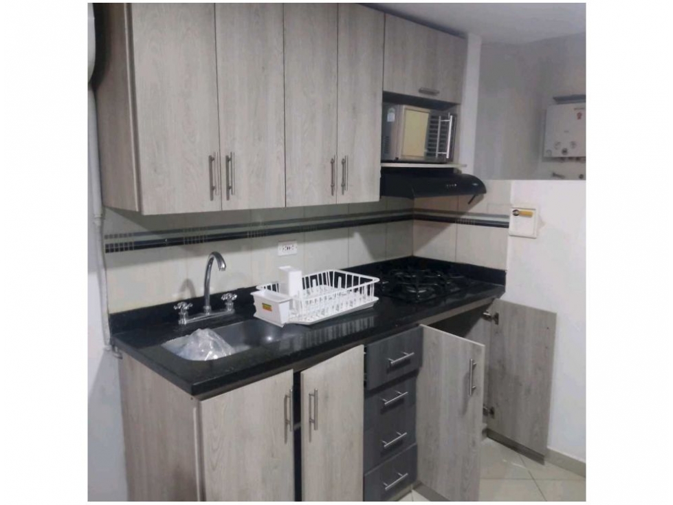 EDIFICIO EN VENTA CERCA AL CENTRO COMERCIAL LOS MOLINOS - 3