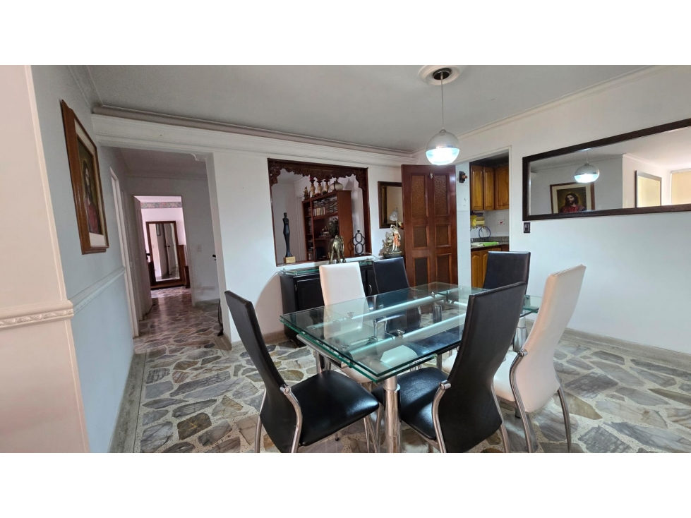 SE VENDE APARTAMENTO SEGUNDO PARQUE DE LAURELES MEDELLIN — foto 3