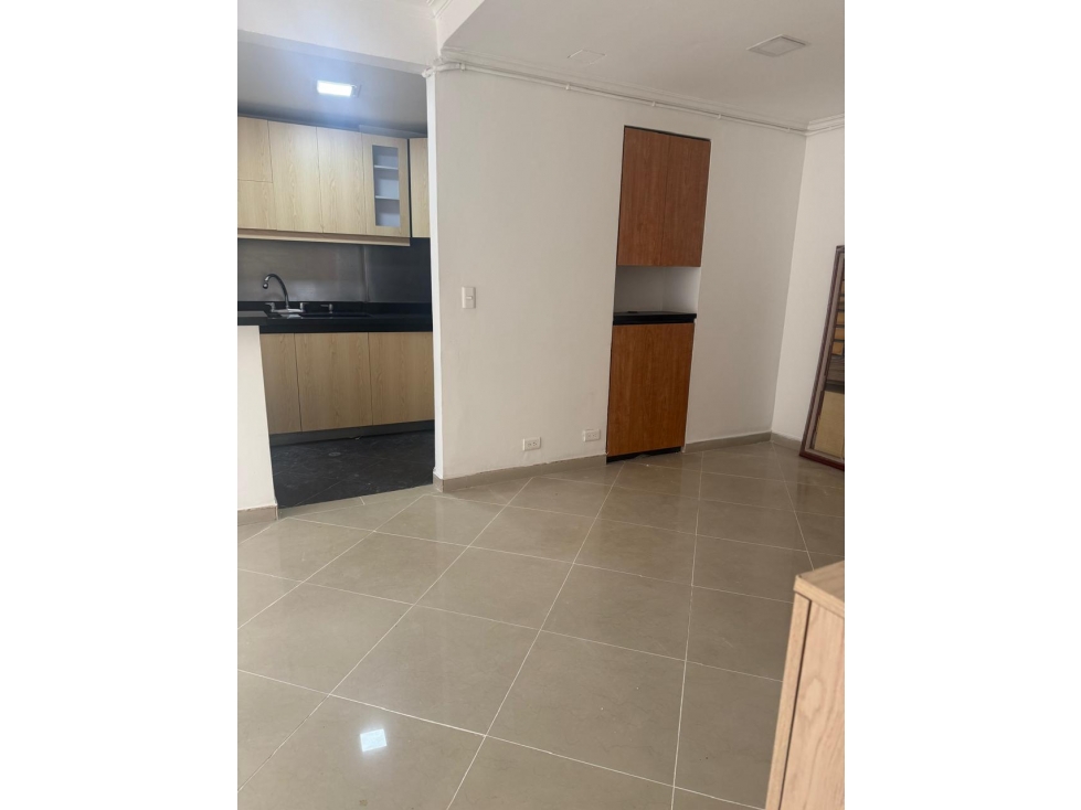 SE ARRIENDA APARTAMENTO EN CONQUISTADORES MEDELLIN — foto 3