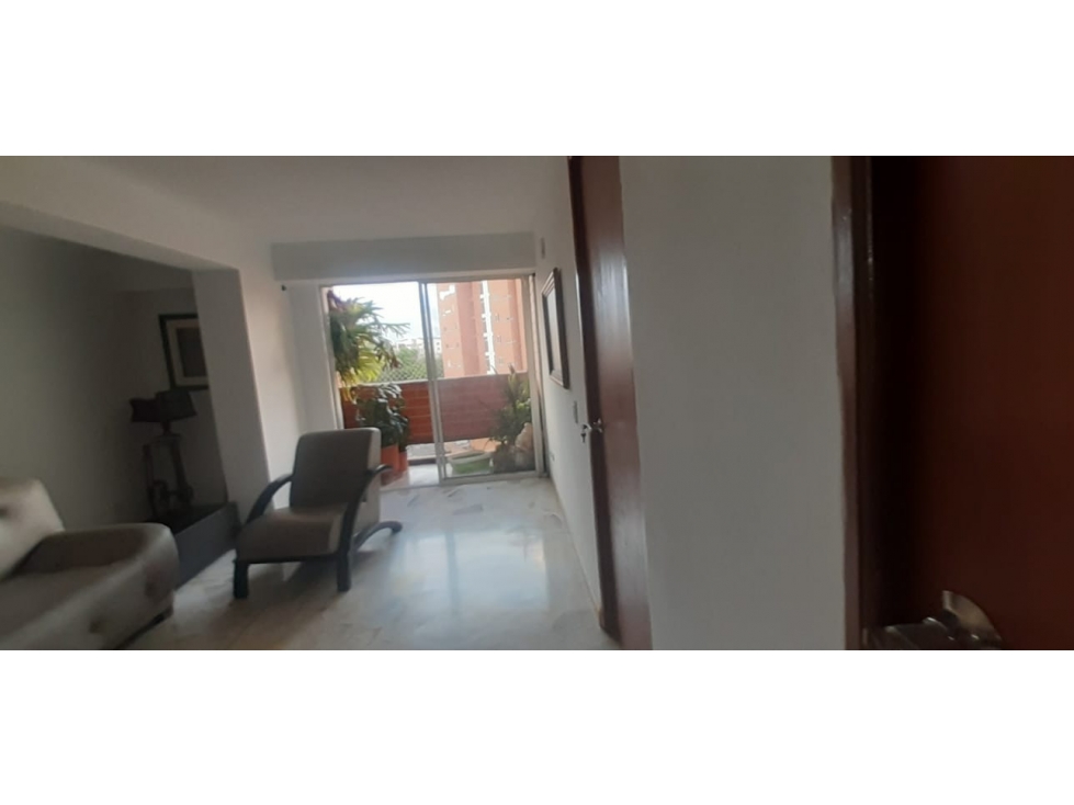 SE VENDE APARTAMENTO EN LAURELES MEDELLIN — foto 5