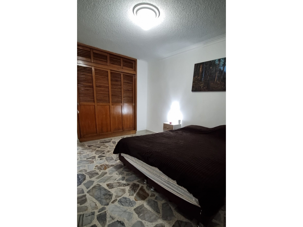 SE ARRIENDA APARTAMENTO EN LAURELES MEDELLIN — foto 6