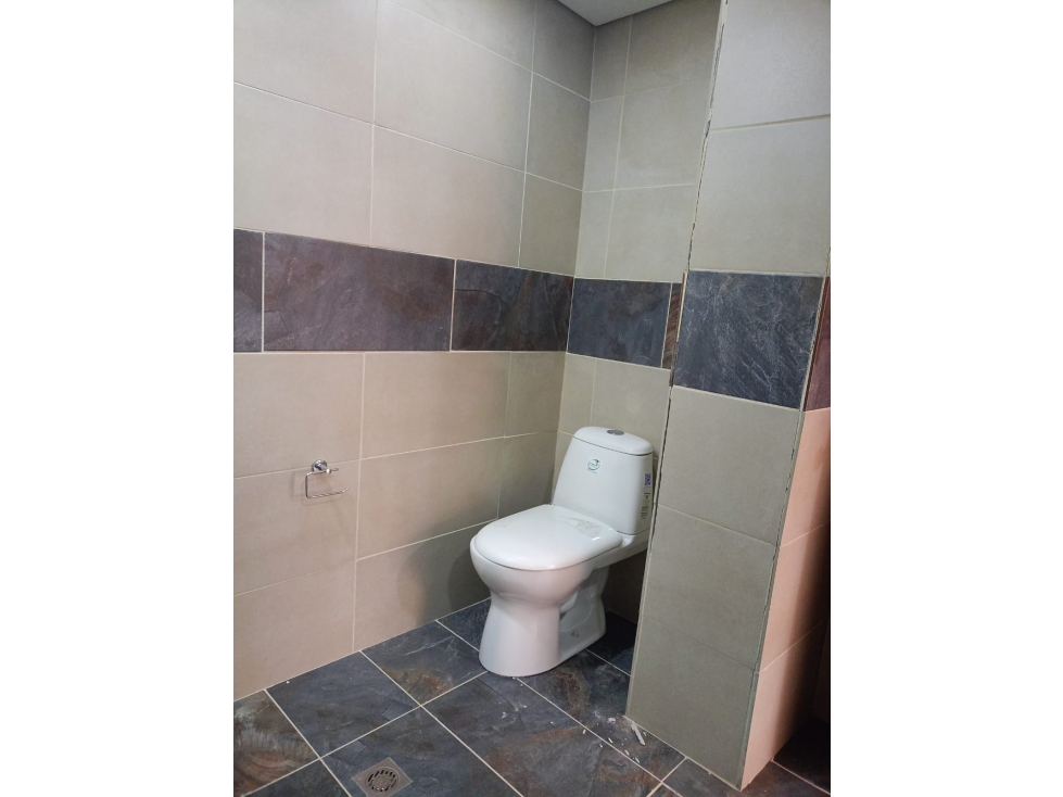 SE VENDE APARTAMENTO-LAURELES MEDELLIN — foto 5