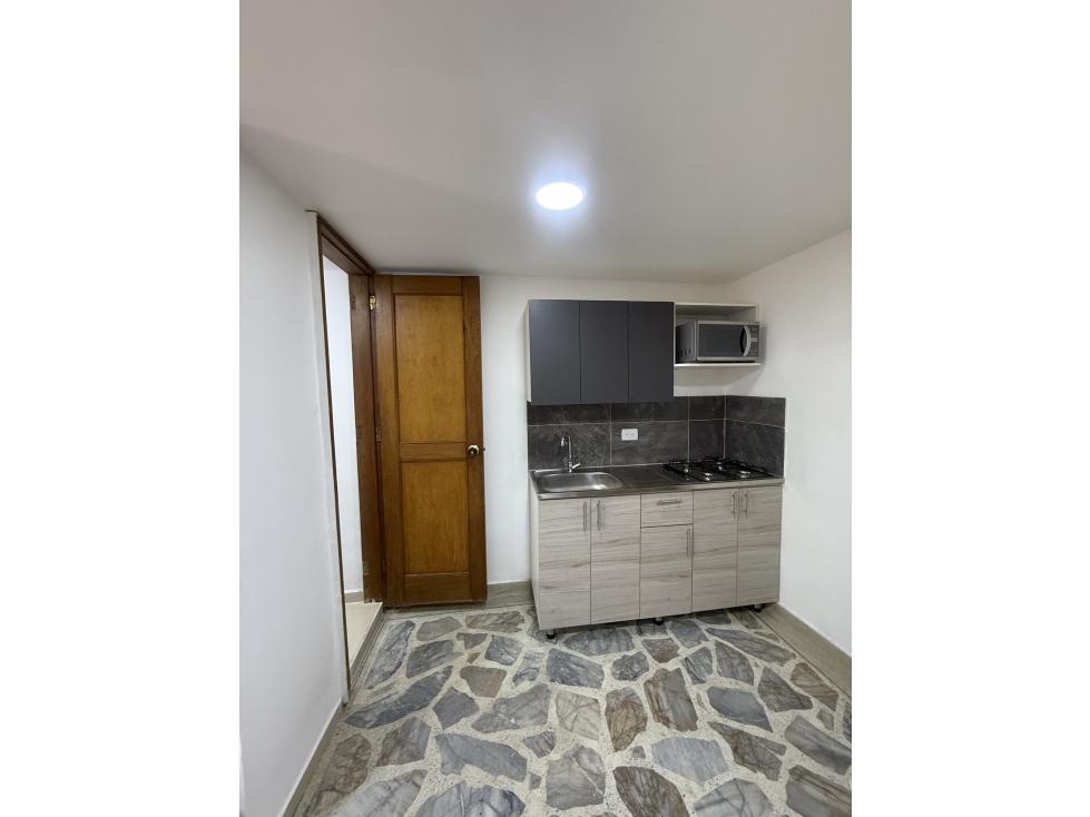 Alquiler apartaestudio — foto 4