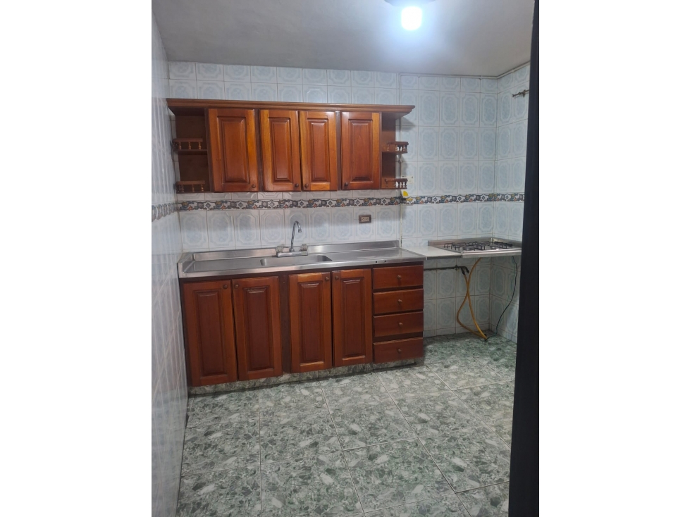 SE VENDE APARTAMENTO EN BUENOS AIRES MEDELLIN — foto 6