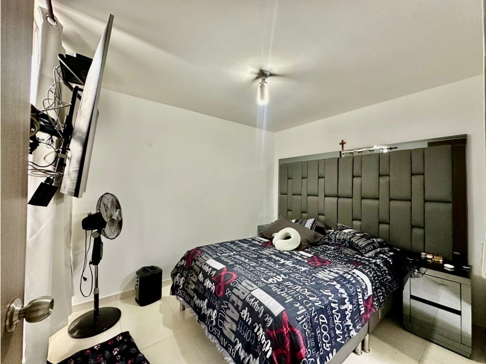 SE ARRIENDA APARTAMENTO EN BELLO — foto 4
