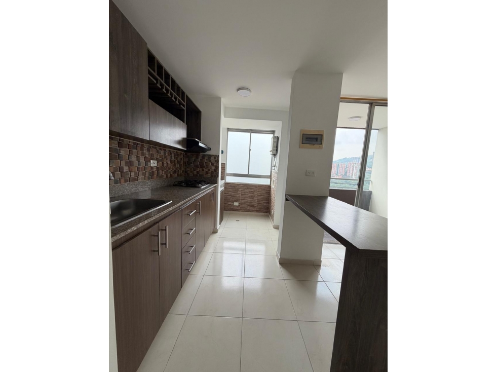 Se arrienda apartamento en bello — foto 4