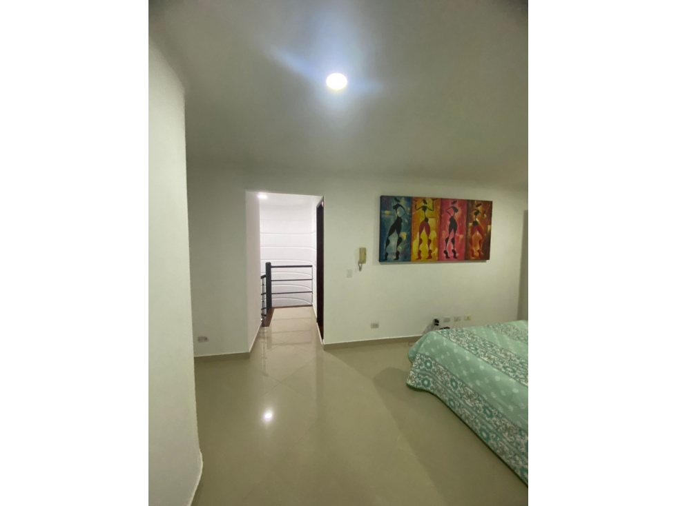 SE VENDE APARTAMENTO DUPLEX AMOBLADO EN LAURELES-MEDELLÍN — foto 6
