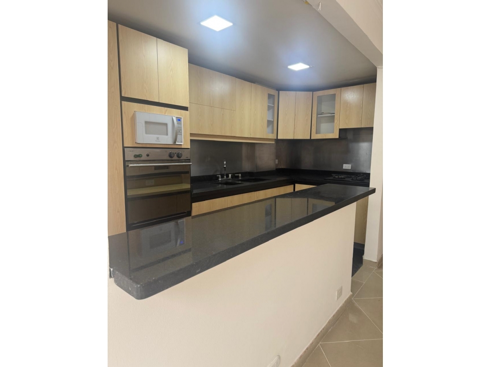 SE ARRIENDA APARTAMENTO EN CONQUISTADORES MEDELLIN — foto 5