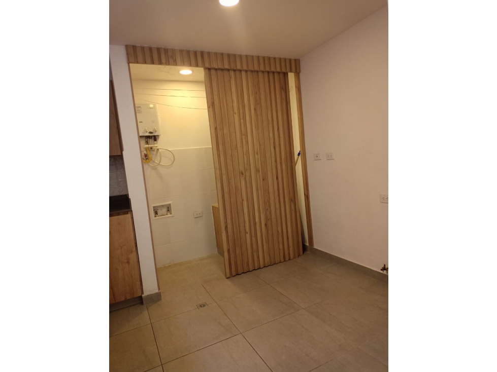 SE ARRIENDA APARTAMENTO EN SEGUNDO PARQUE DE LAURELES MEDELLÍN — foto 5