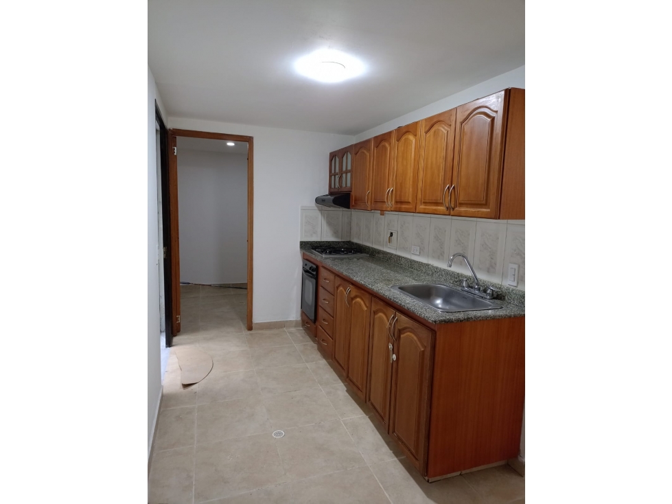 SE VENDE APARTAMENTO EN LAURELES MEDELLIN — foto 5