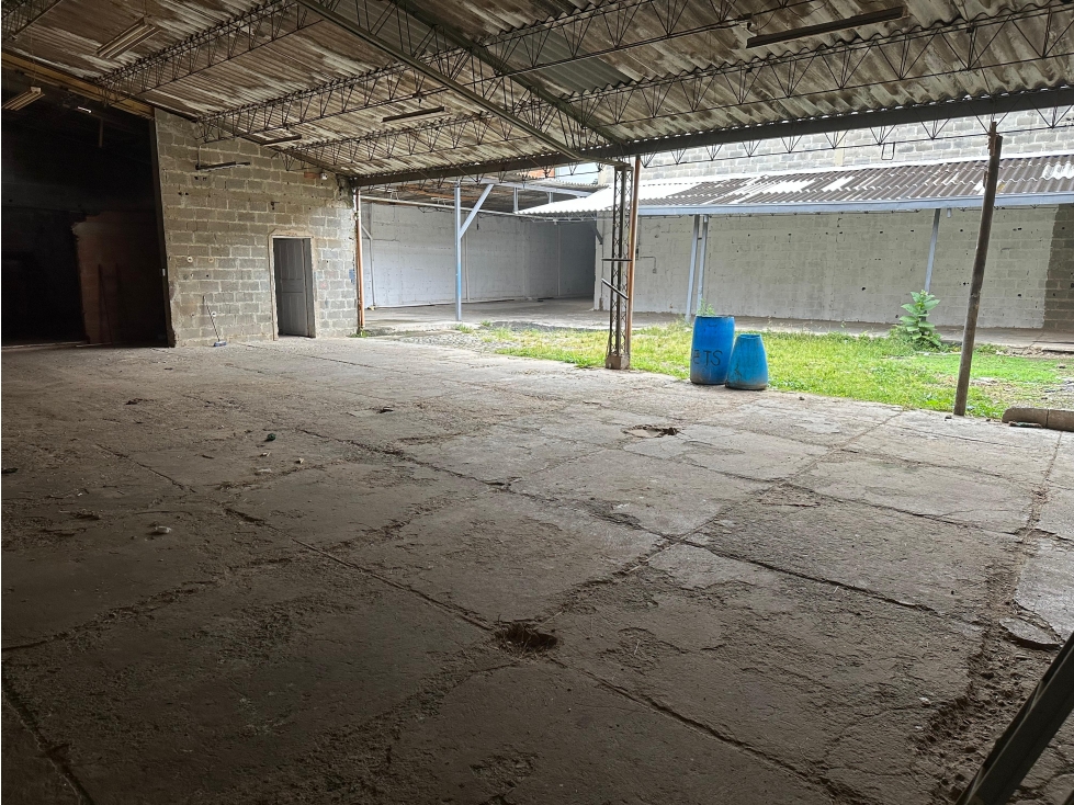 SE ARRIENDA BODEGA EN ITAGUI ANTIOQUIA - 4
