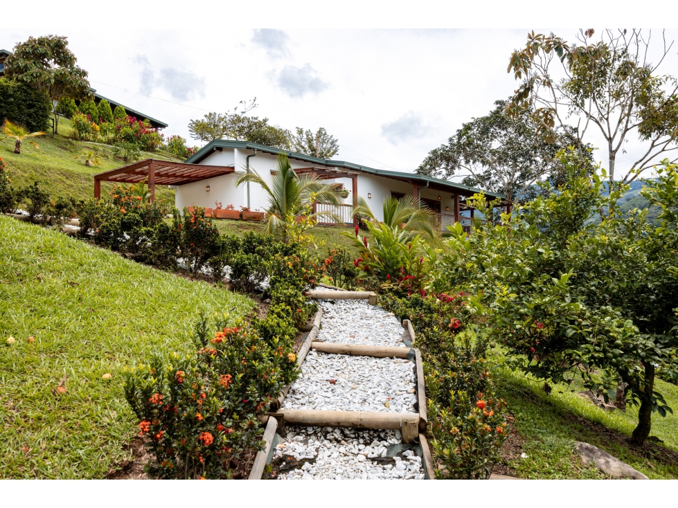 SE ARRIENDA CASA FAMILIAR SAN RAFAEL ANTIOQUIA — foto 2