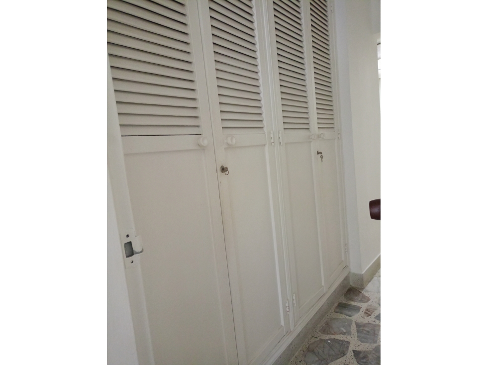 SE ARRIENDA APARTAMENTO EN LAURELES-MEDELLIN — foto 6