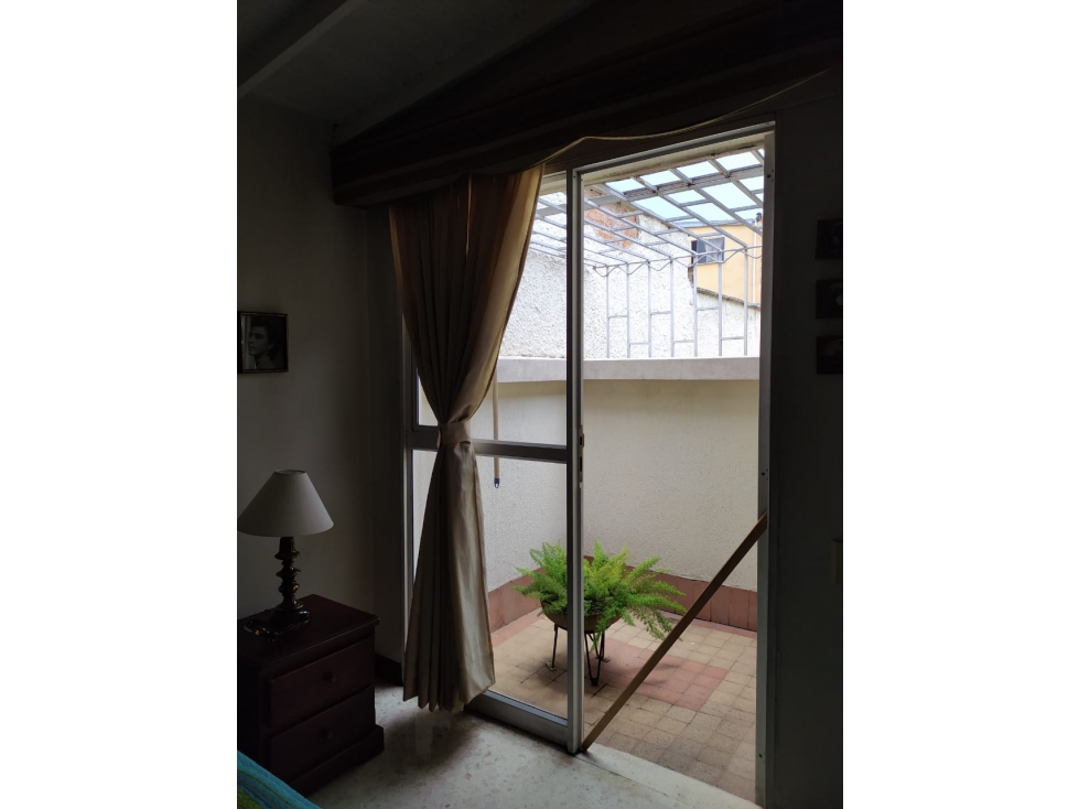 SE ARRIENDA CASA COMERCIAL EN LAURELES — foto 5