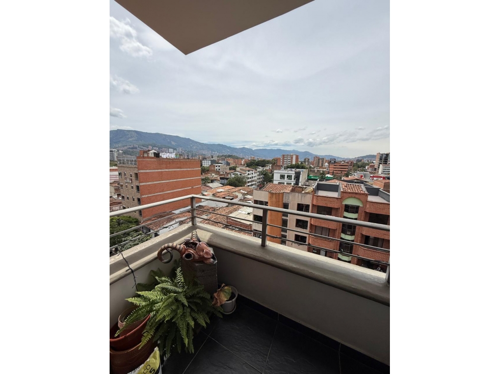 SE VENDE APARTAMENTO EN SAN JOAQUIN-MEDELLIN