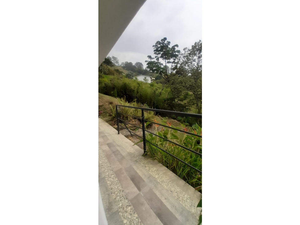 SE ARRIENDA FINCA EN COPACABANA LIMONAR ANTIOQUIA - 6