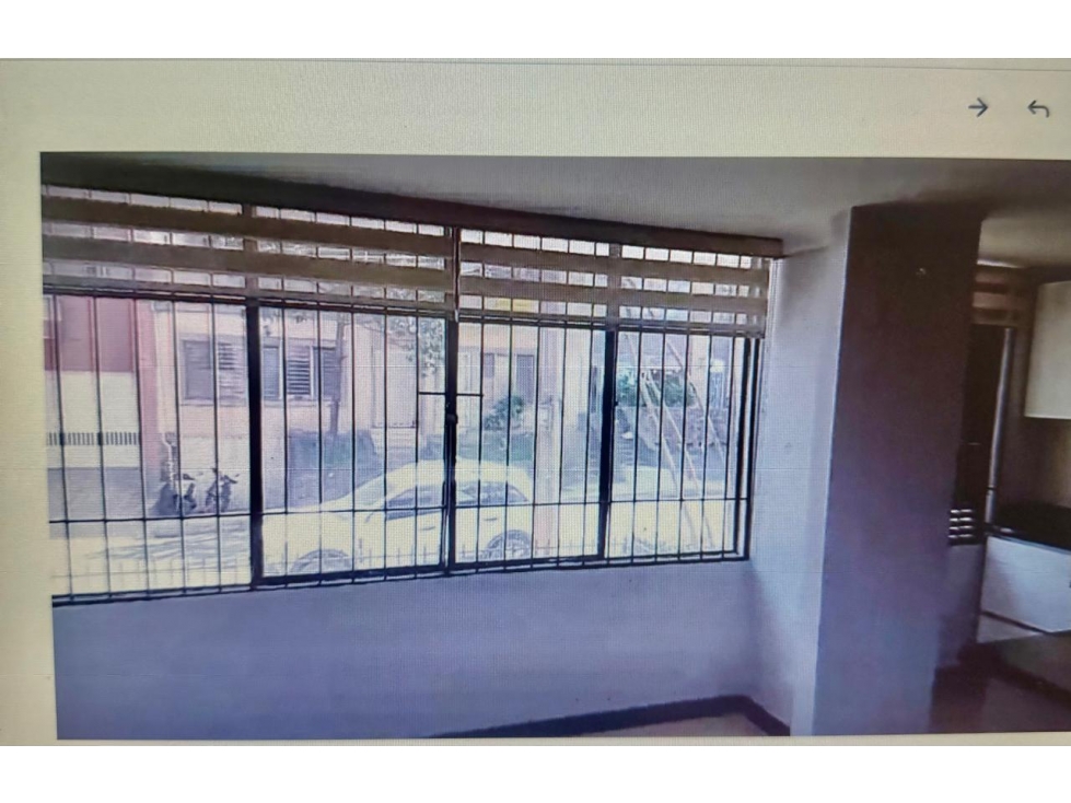 SE VENDE APARTAMENTO EN LAURELES