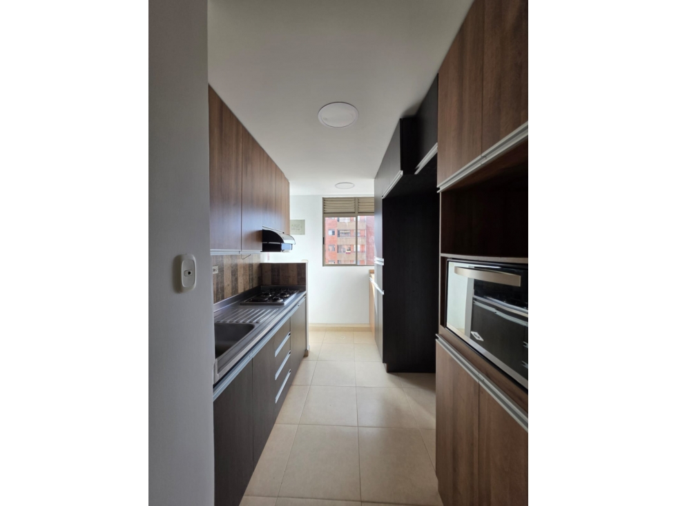 SE ARRIENDA APARTAMENTO EN LOMA DEL INDIO SAN DIEGO