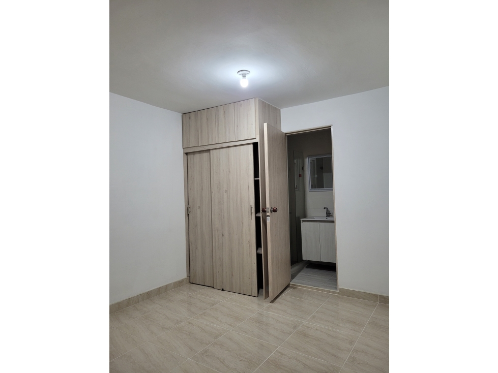 EDIFICIO DE 3 PISOS EN VENTA ALMERÍA - 6
