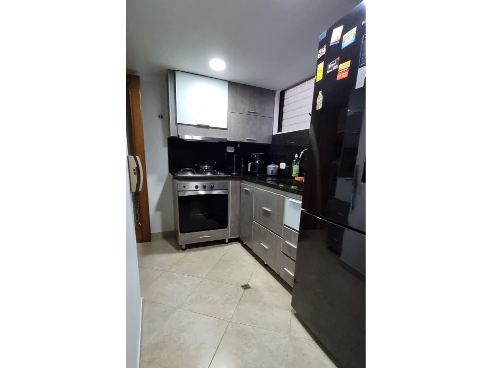 SE ARRIENDA APARTAMENTO EN LAURELES MEDELLIN — foto 5