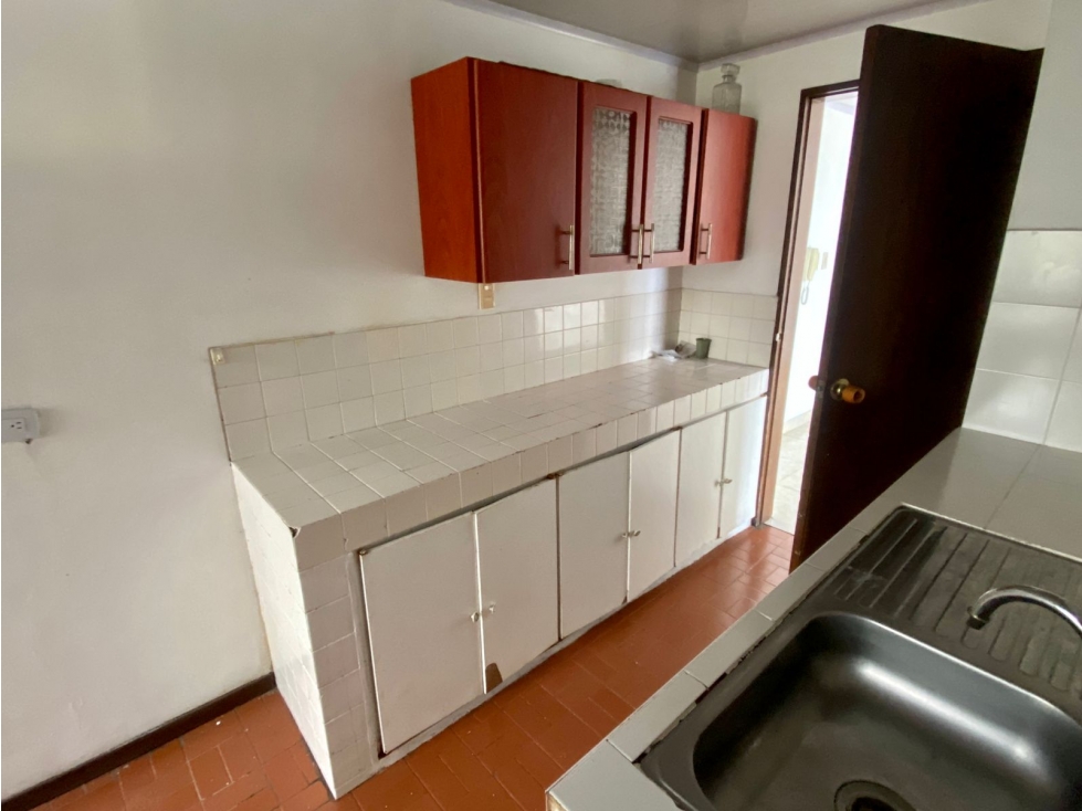 VENDE APARTAMENTO CAMPOHERMOSO — foto 2