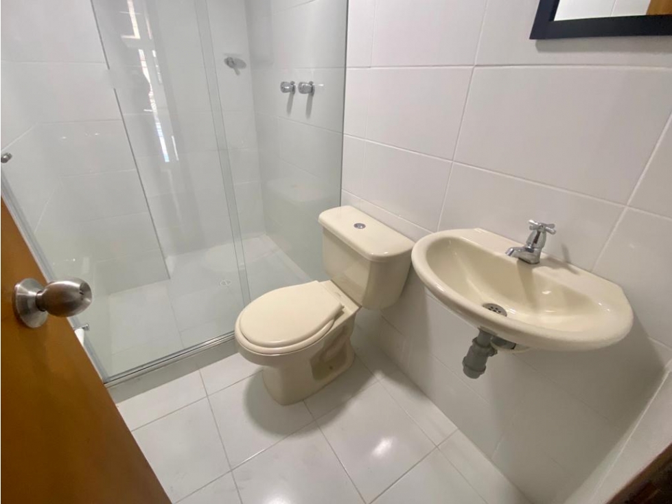 VENDE APARTAMENTO EN CHIPRE — foto 3