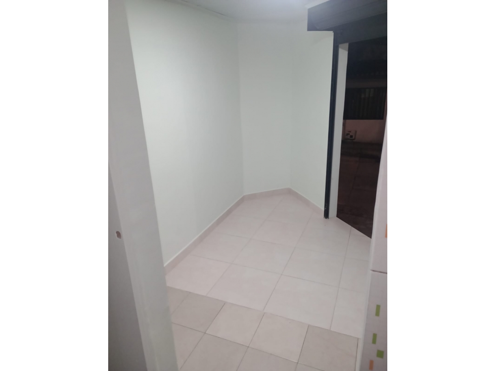 ARRIENDA LOCAL ASUNCION