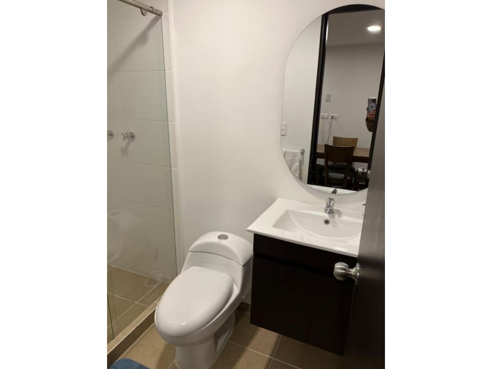 ARRIENDA APARTAMENTO AMOBLADO EN EL CENTRO — foto 2