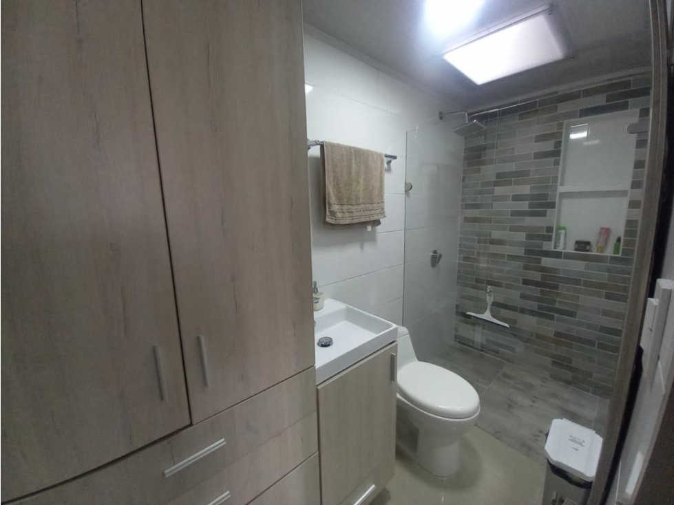 VENTA CASA CON RENTA EN CERVANTES - 4