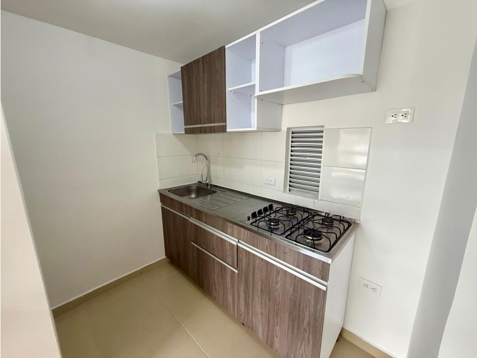 ARRIENDA APARTAMENTO EN VILLAMARIA — foto 2