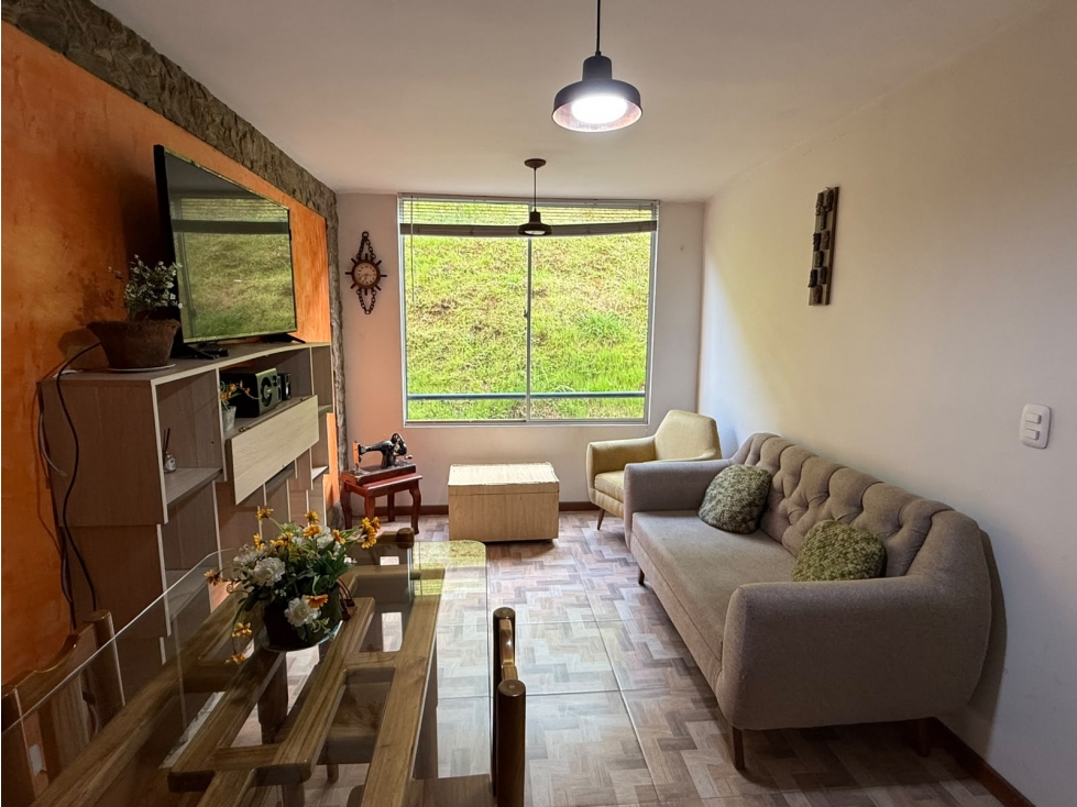 ARRIENDA APARTAMENTO AMOBLADO EN PUERTAS DEL SOL