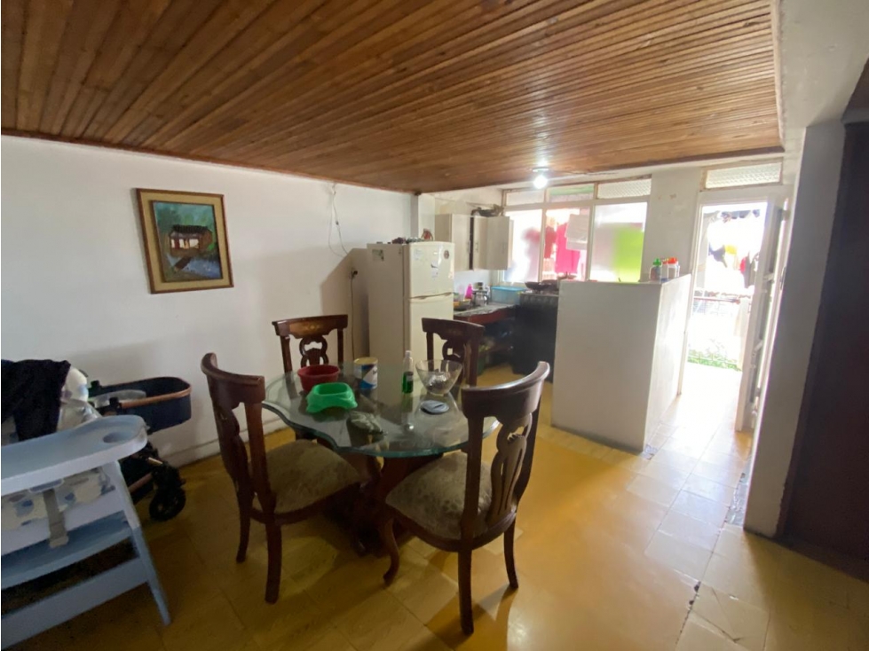 VENTA CASA CON RENTA EL CARMEN