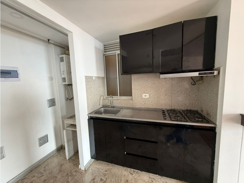 ARRIENDA APARTAMENTO EN LA FRANCIA — foto 2