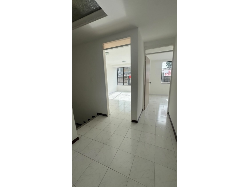 VENTA CASA SECTOR SANTA SOFIA — foto 4