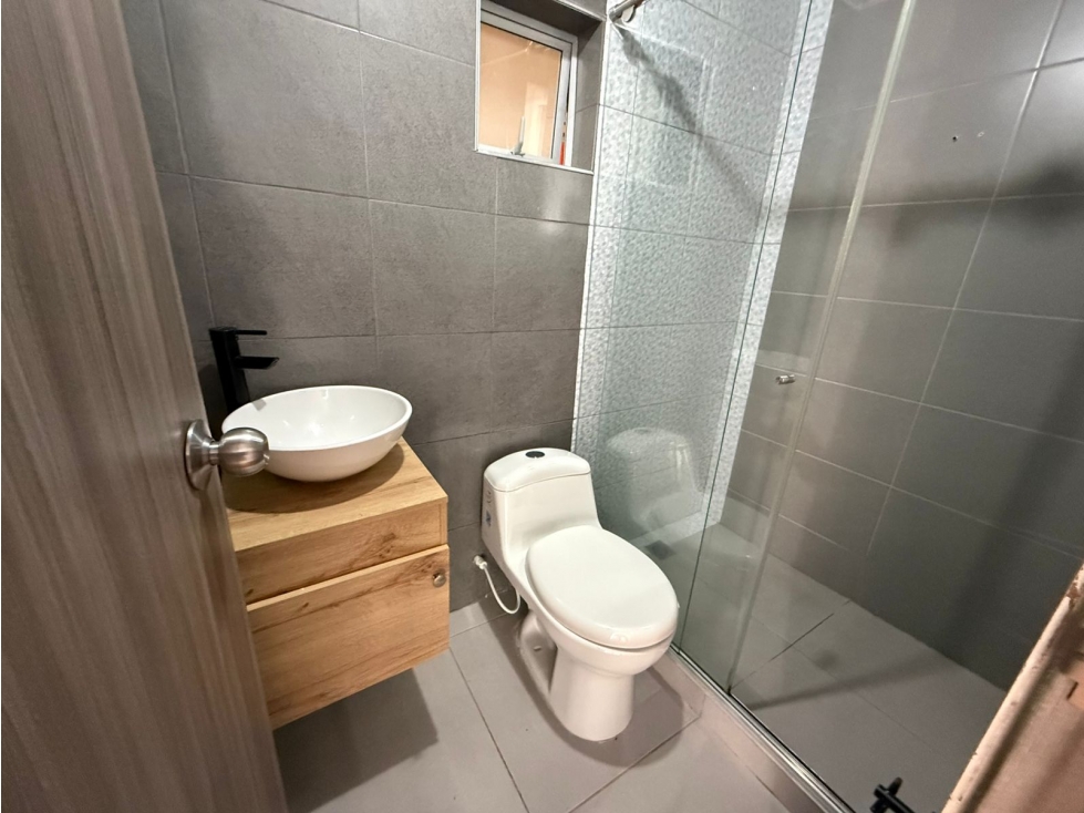 ARRIENDA APARTAMENTO EN LA FRANCIA — foto 3