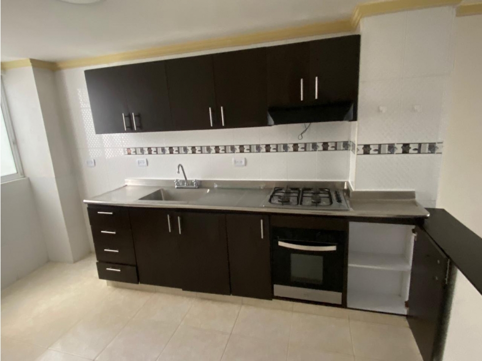 VENDE APARTAMENTO CHIPRE — foto 2