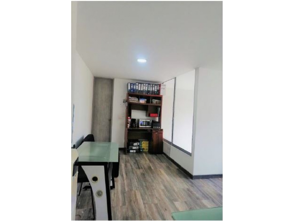 VENTA LOCAL ALTA SUIZA — foto 4