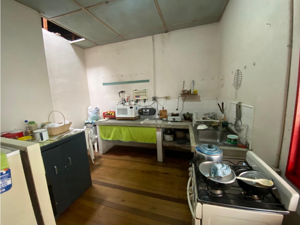 VENTA CASA LOTE BARRIO LLERAS — foto 3