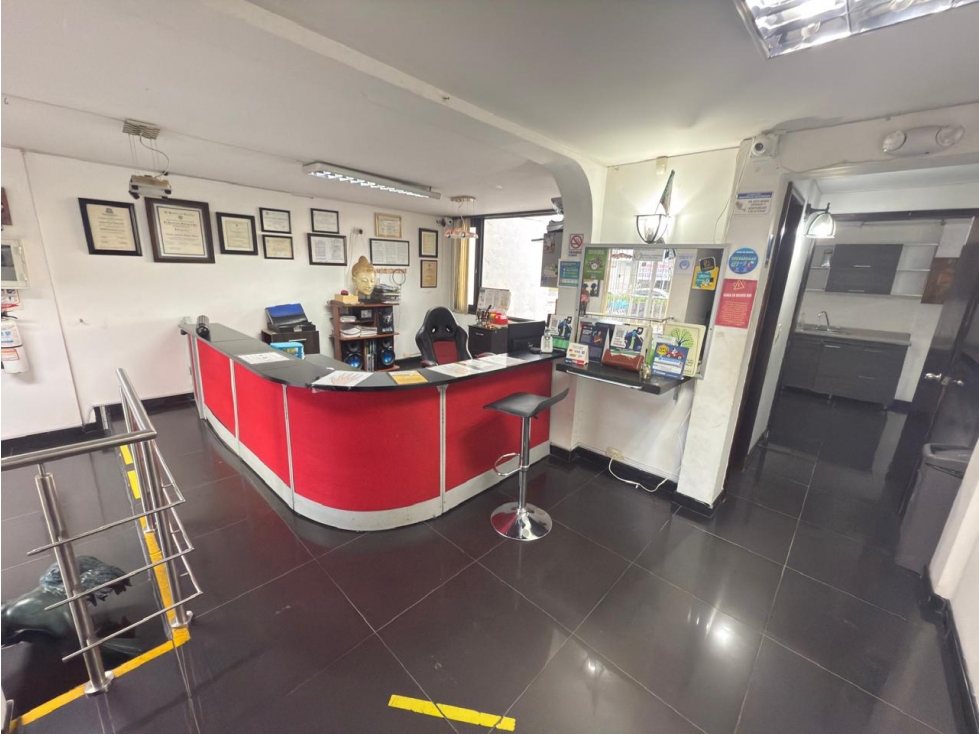 ARRIENDA LOCAL DUPLEX COMERCIAL EN EL CABLE — foto 6