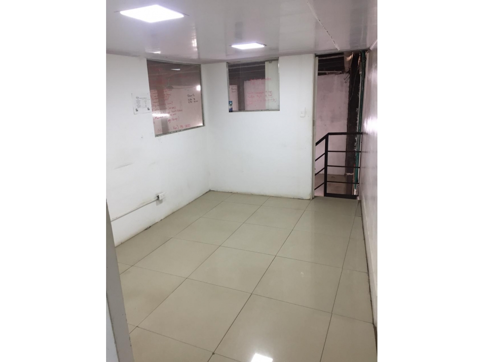 ARRIENDA BODEGA VIA PANAMERICANA - 6