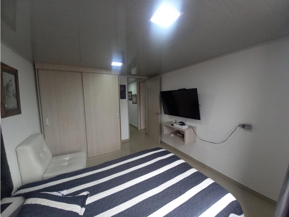 VENTA CASA CON RENTA EN CERVANTES - 6