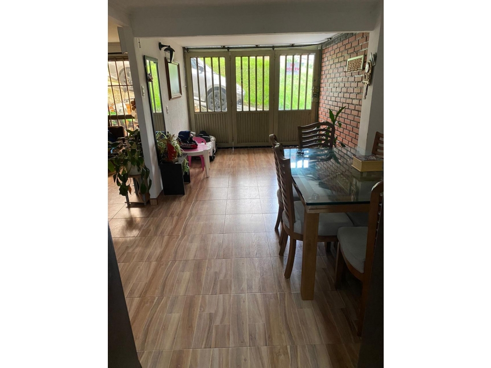 ARRIENDA CASA EN ALCAZARES — foto 2