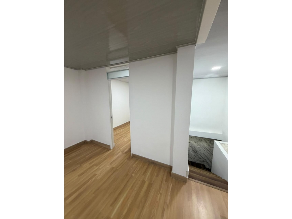 VENTA CASA CON RENTA EN SAN JOAQUIN — foto 2