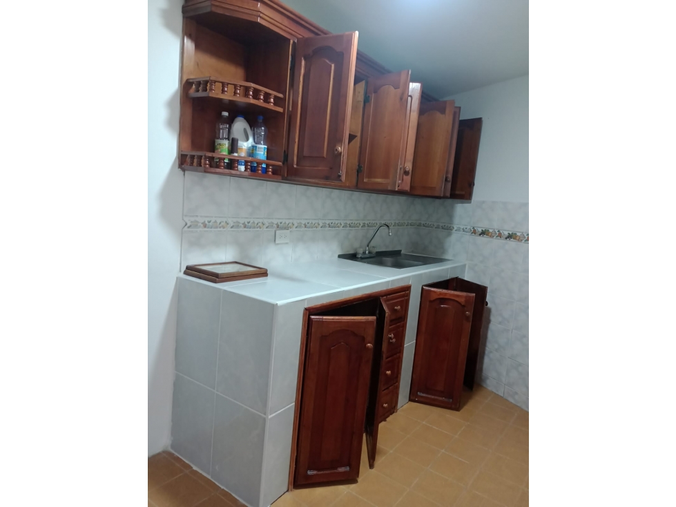 VENTA CASA CON RENTA CERVANTES — foto 3