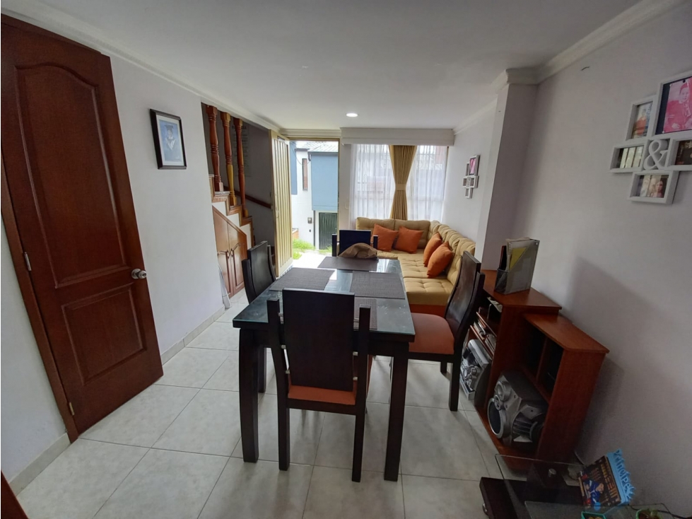 VENDE CASA EN LA CUMBRE — foto 2